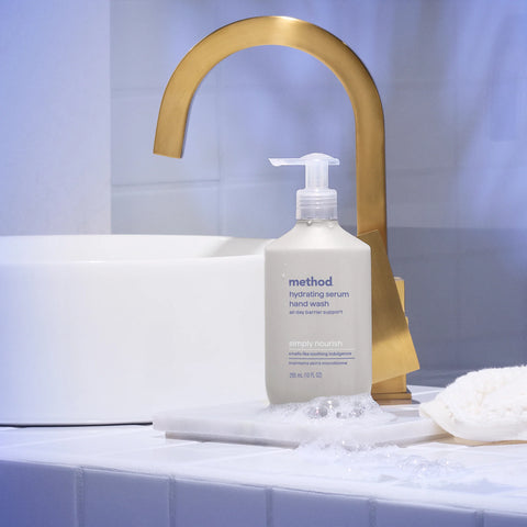 hydrating serum hand wash - simply nourish, 10 oz