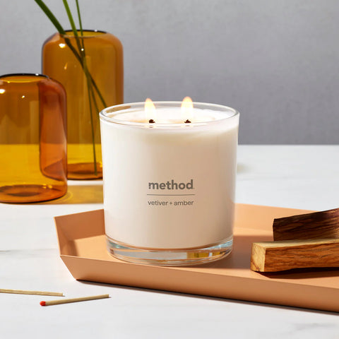 premium soy candle - vetiver + amber, 14 oz